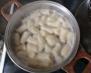 палюшки у кастрюлі